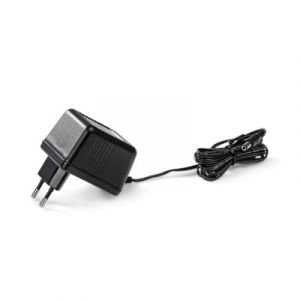AC Plug-In Power Supply 12 V, 750 mA (230 V, 50/60 Hz)